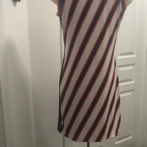 Just like New looks great on - Picture 3 of 3